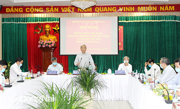 HĐND tỉnh họp thống nhất nội dung chuẩn bị cho Kỳ họp thứ nhất HĐND tỉnh khóa X. Ảnh: Thảo Lâm