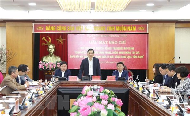 Phó Trưởng Ban Nội chính Trung ương Nguyễn Thái Học phát biểu tại buổi gặp mặt. (Ảnh: Phương Hoa/TTXVN)