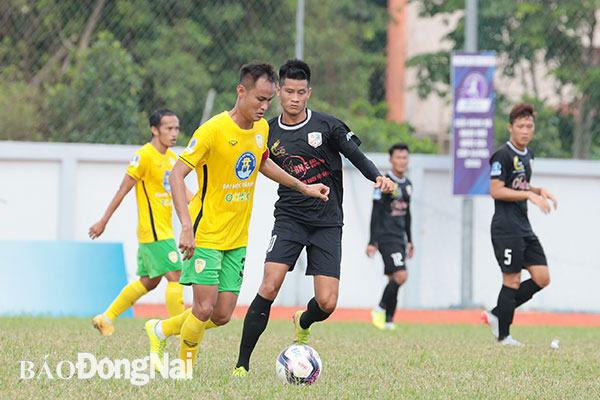 Cầu thủ Nguyễn Thanh Lâm (10) ghi bàn thắng duy nhất giúp Đồng Nai thắng tối thiểu 1-0 trước Đồng Tháp