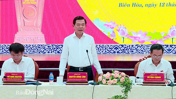 Bí thư Tỉnh ủy Nguyễn Hồng Lĩnh phát biểu chỉ đạo tại Hội nghị Ban chấp hành Đảng bộ TP.Biên Hòa lần thứ X