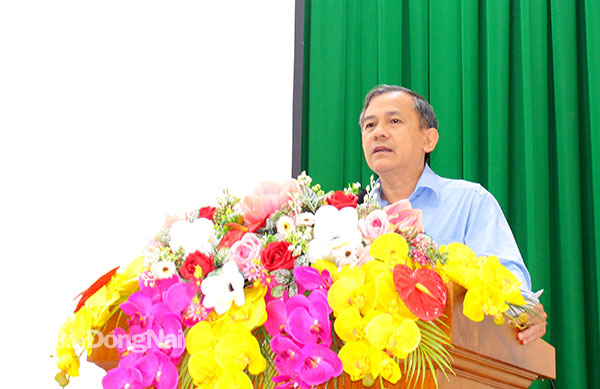 Phó trưởng Ban Tuyên giáo Tỉnh ủy Phạm Tấn Linh phát biểu định hướng nội dung tuyên truyền trong thời gian tới