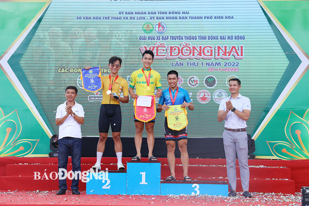 Các tay đua giành thứ hạng cao cự ly 36km nhóm 16-35 tuổi