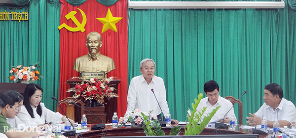 Chủ tịch Ủy ban MTTQ Việt Nam tỉnh Cao Văn Quang phát biểu tại buổi kiểm tra